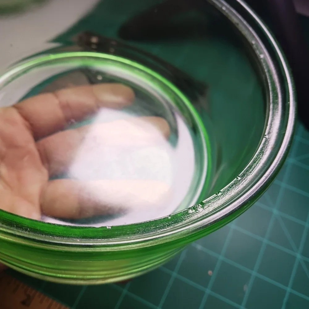 VTG Hazel Atlas Round lidded  Refrigerator Dish Uranium glass